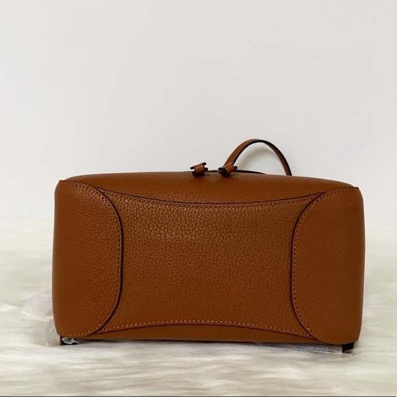 New💃Kate Spade leila flap backpack in Gingerbread - Picture 5 of 10